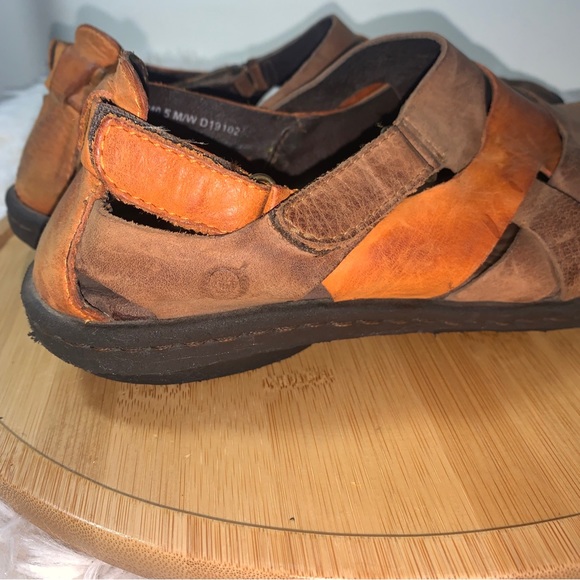 Børn Sandals Strappy Flat Slingback Leather Women’s Sz 9 Tangerine & Sand - Picture 4 of 10